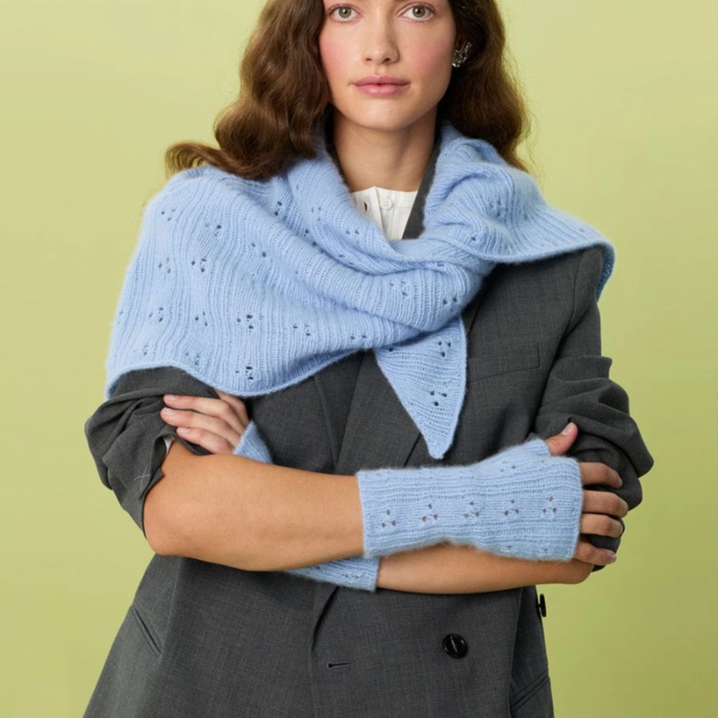 Sandnes Garn Armstulpen Miu Pointelle Nr. 4 Strickanleitung – Produktansicht bei bei bei bei bei bei bei bei Lieblingsgarn