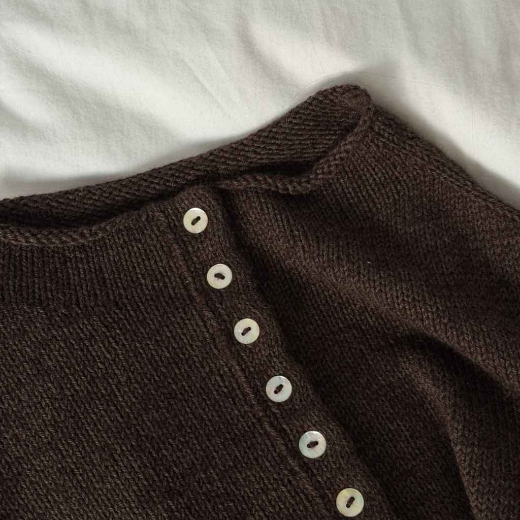 Morecaknit Mia Blouse Strickanleitung - Moreca Knit (PDF) – Bild 2 von 4 bei Lieblingsgarn