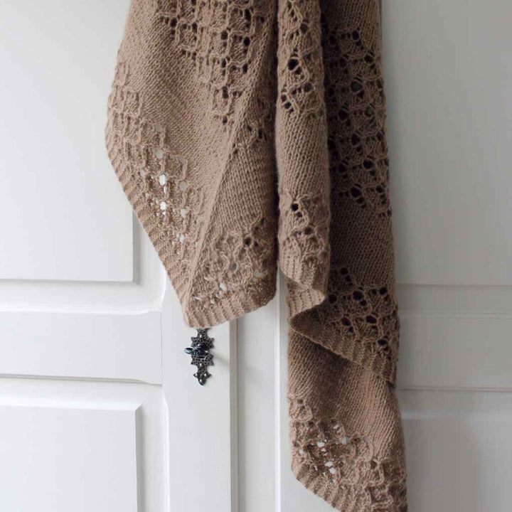 Eviknitwear Pattern Tuch Batumi Strickanleitung - eviknitwear (PDF) bei bei bei bei bei bei bei bei bei bei Lieblingsgarn
