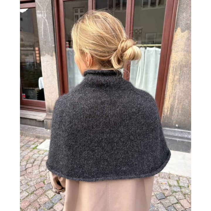 PetiteKnit Ivy Cape Strickanleitung – Bild 2 von 4 bei bei bei bei bei bei bei bei bei bei bei bei bei bei Lieblingsgarn
