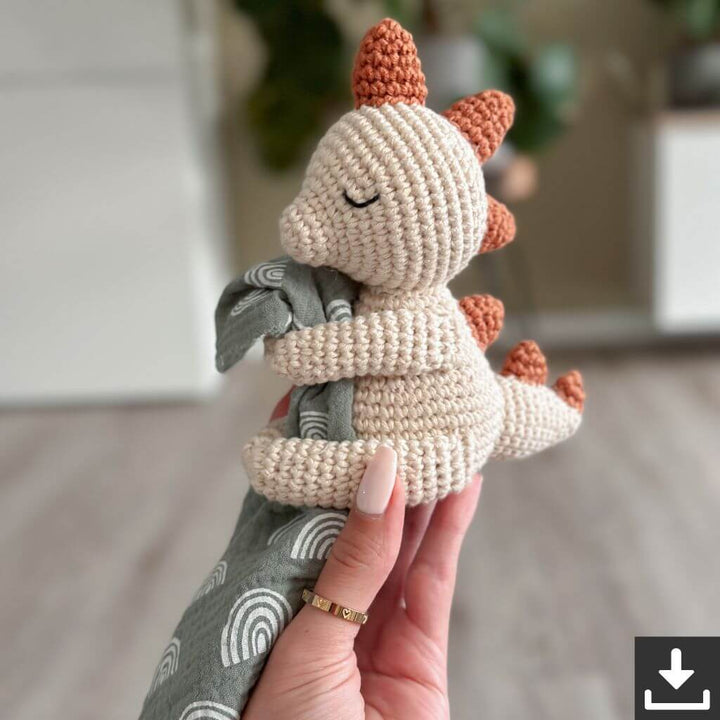 AO Design Pattern Schmuse Dino Häkelanleitung - AO Design (PDF) bei bei bei bei bei bei bei bei bei bei Lieblingsgarn