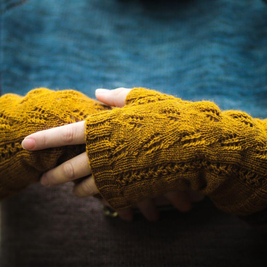 Appelbanne Design Stulpen Kornhandsker Strickanleitung - Appelbanne Design (PDF) bei bei bei bei bei bei bei Lieblingsgarn
