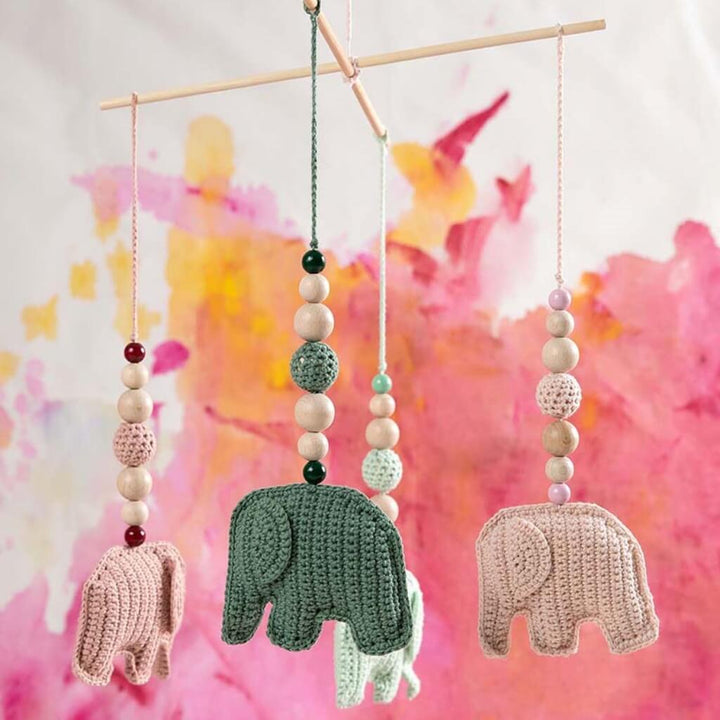 Lang Yarns Pattern Baby-Mobile mit Elefanten Häkelanleitung - Lang Yarns (PDF) bei bei bei bei bei bei bei bei Lieblingsgarn