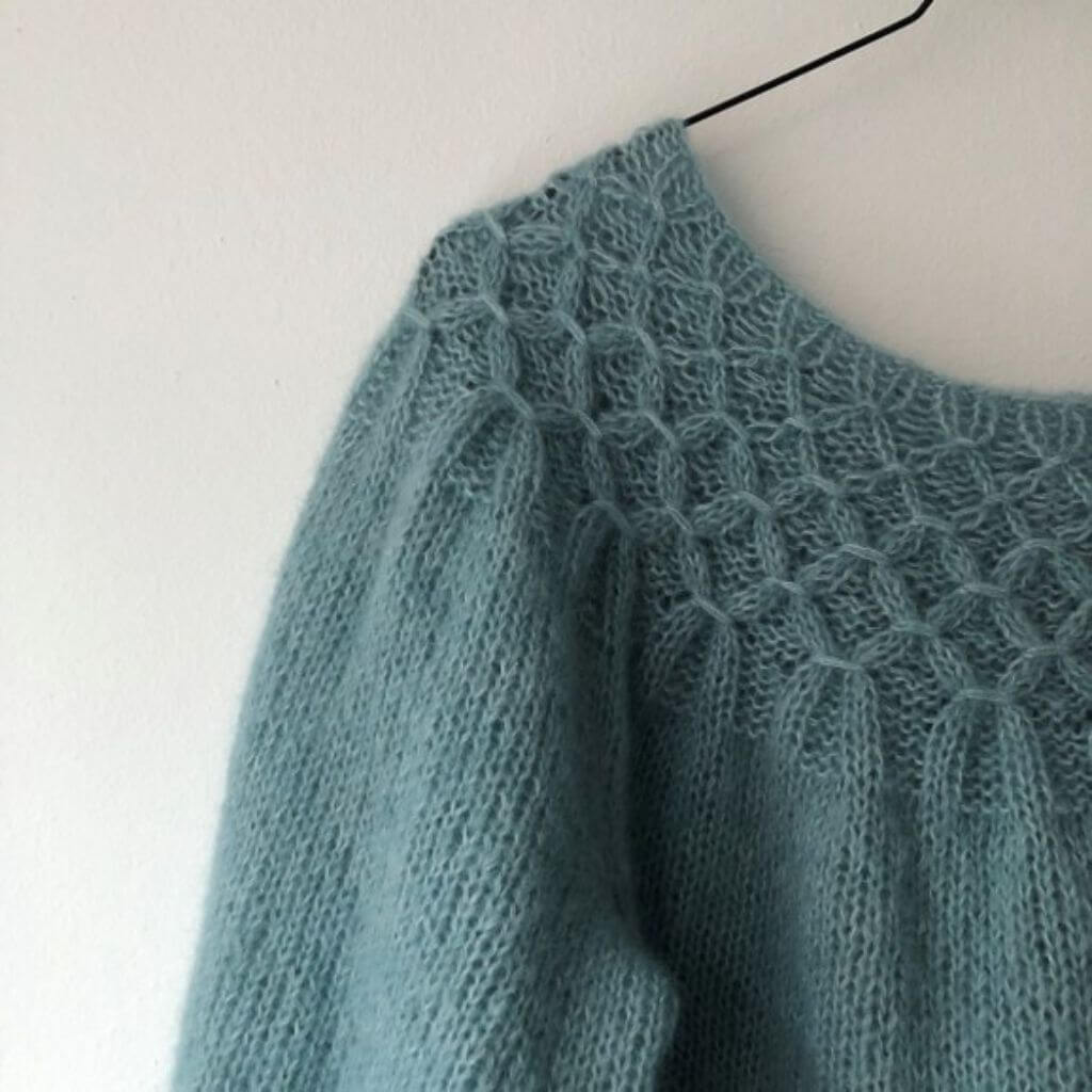 CaMaRose Schön Smock Sweater Strickanleitung - CaMaRose (PDF) bei bei bei bei bei bei bei bei bei bei Lieblingsgarn