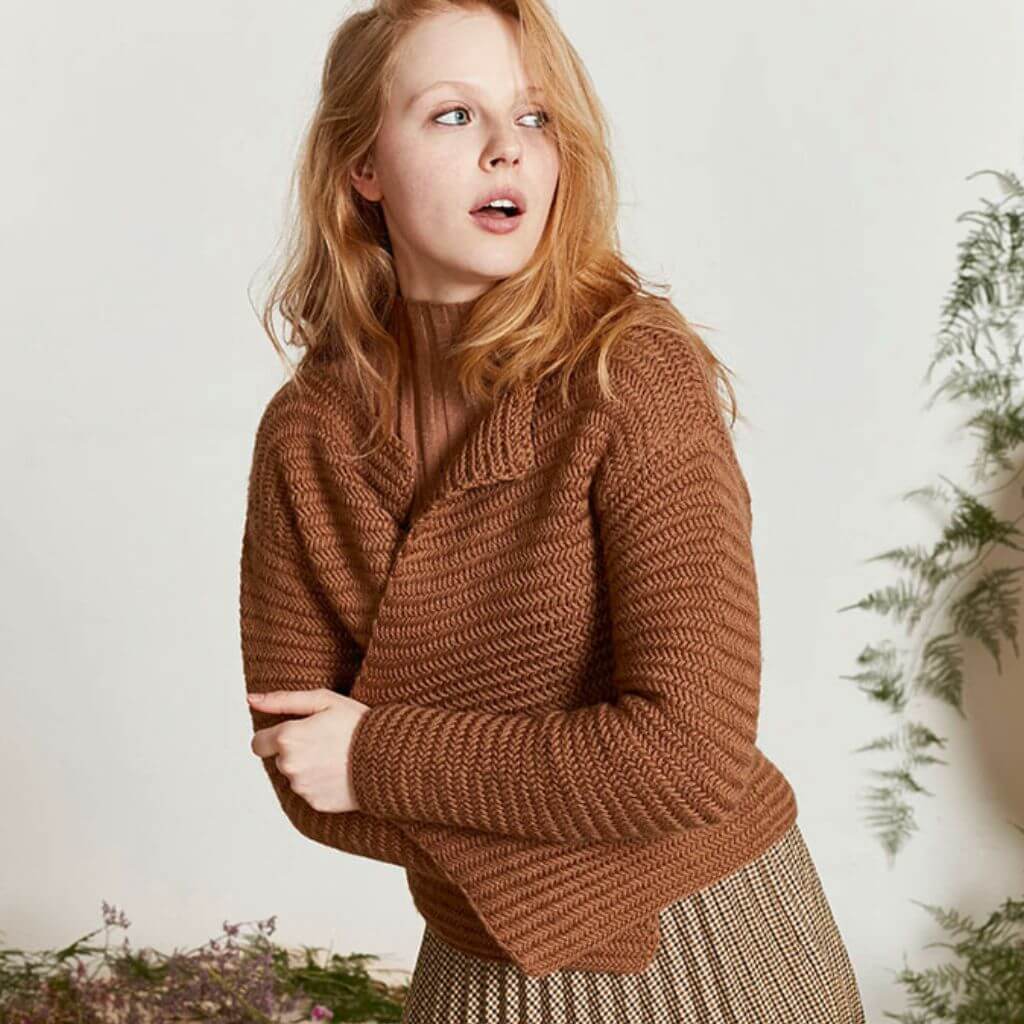 Lang Yarns Pattern Cardigan im Fischgrätmuster Strickanleitung - Lang Yarns (PDF) bei bei bei bei bei bei bei Lieblingsgarn