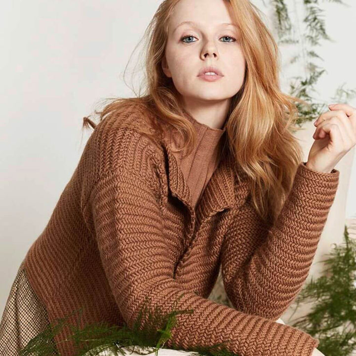 Lang Yarns Pattern Cardigan im Fischgrätmuster Strickanleitung - Lang Yarns (PDF) bei bei bei bei bei bei bei Lieblingsgarn