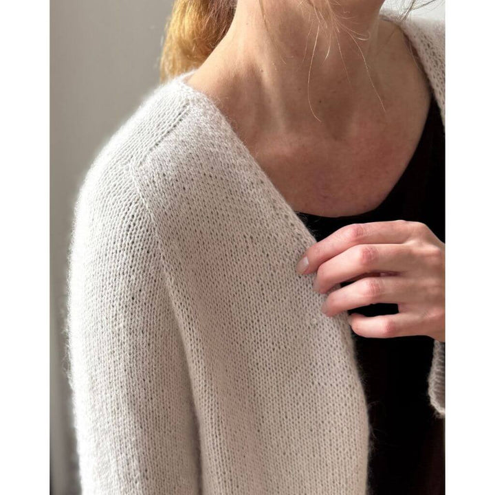Christina Körber-Reith Dotta Cardigan Strickanleitung - Christina Körber-Reith (PDF) bei bei bei bei bei bei Lieblingsgarn