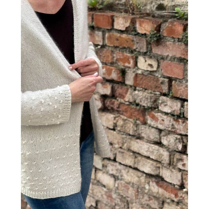 Christina Körber-Reith Dotta Cardigan Strickanleitung - Christina Körber-Reith (PDF) bei bei bei bei bei bei Lieblingsgarn