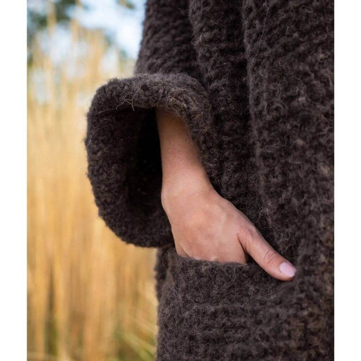 Gründl Dolce Alpaca Cardigan Strickanleitung – Bild 2 von 2 bei bei bei bei bei bei Lieblingsgarn