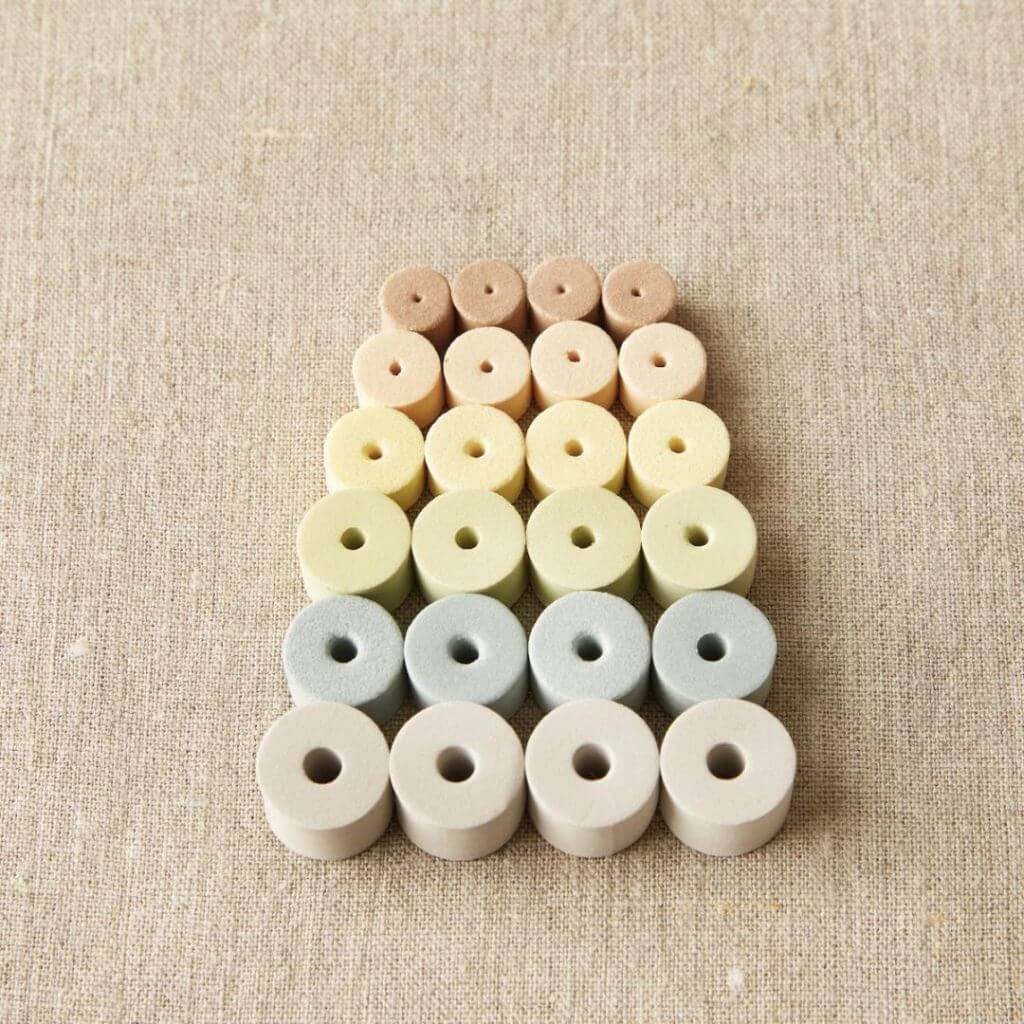 CocoKnits Maschenstopper, Farbe Earth – Kunststoff bei Lieblingsgarn