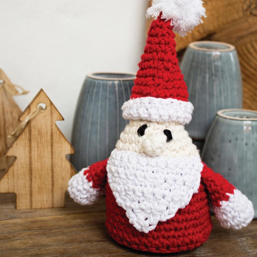Hoooked Amigurumi Weihnachtsmann Häkelset - Hoooked bei bei bei bei bei bei bei bei bei bei Lieblingsgarn
