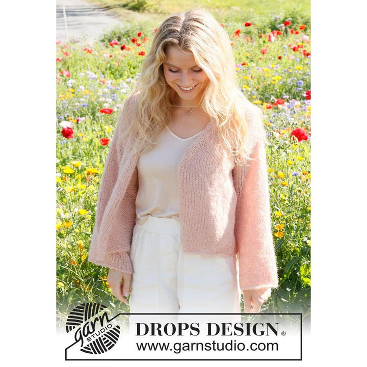 Cherished Moments Strickjacke mit V-Ausschnitt Strickanleitung - Drops Design (PDF) bei bei bei bei bei bei Lieblingsgarn