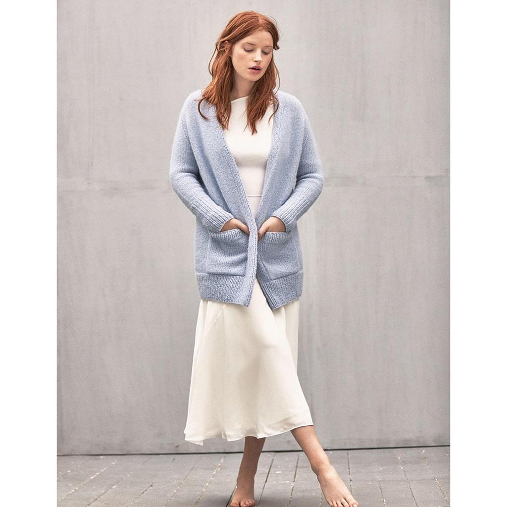 Lange Jacke mit Taschen Strickanleitung - Sandnes Garn / Liv Stangeland (PDF) bei bei bei bei bei bei bei bei Lieblingsgarn