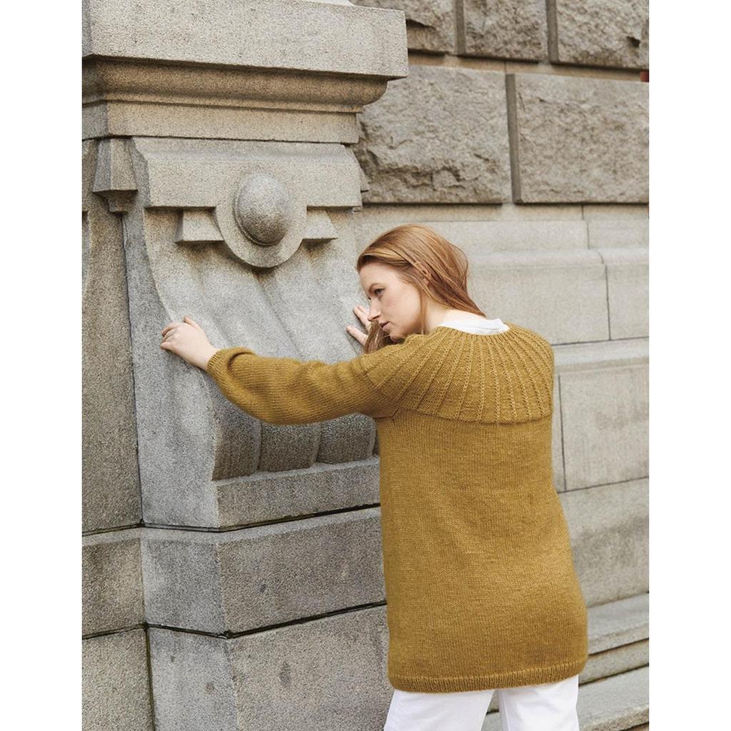 Jacke mit Rundpasse im Halbpatent Strickanleitung - Sandnes Garn / Liv Stangeland (PDF) bei bei bei bei bei Lieblingsgarn