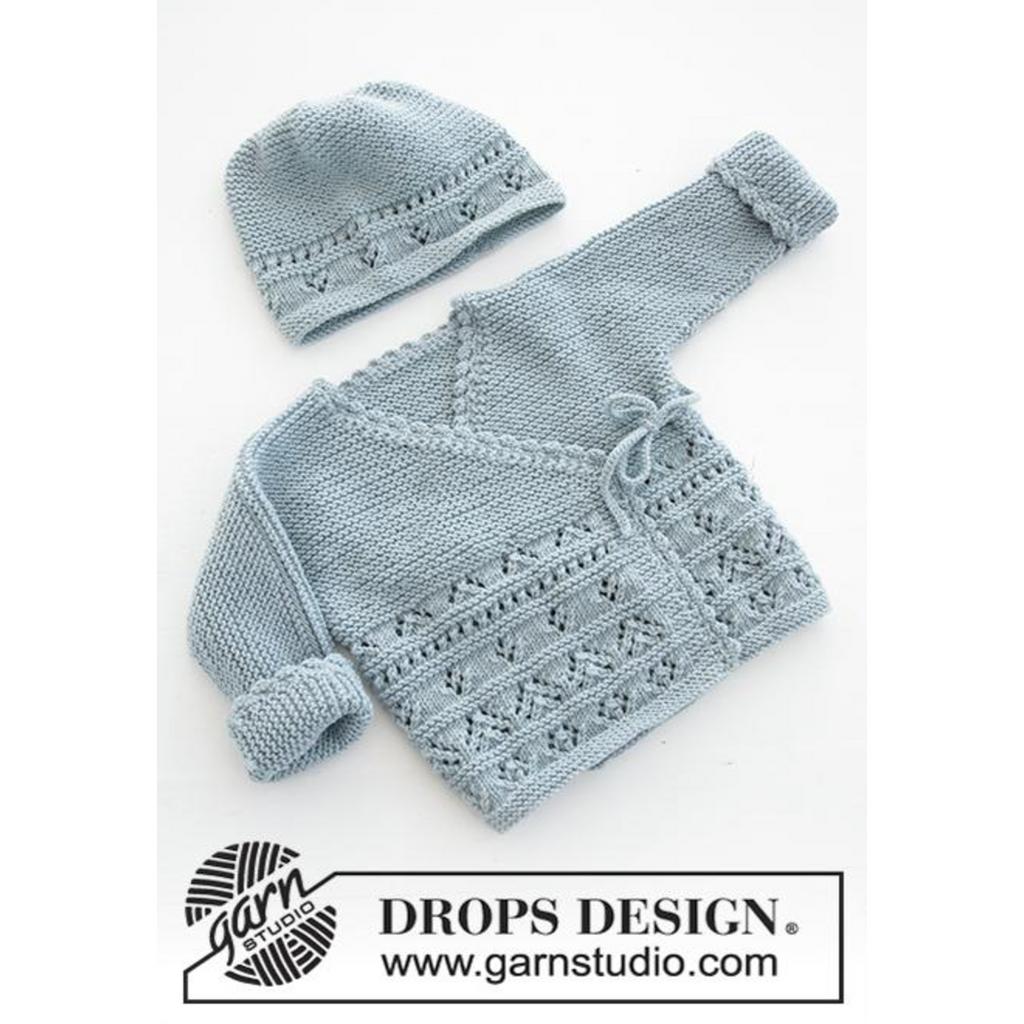 Baby Jacke mit Schühchen im Lochmuster Strickanleitung - Drops Design (PDF) bei bei bei bei bei bei bei bei Lieblingsgarn