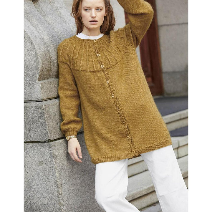 Jacke mit Rundpasse im Halbpatent Strickanleitung - Sandnes Garn / Liv Stangeland (PDF) bei bei bei bei bei Lieblingsgarn