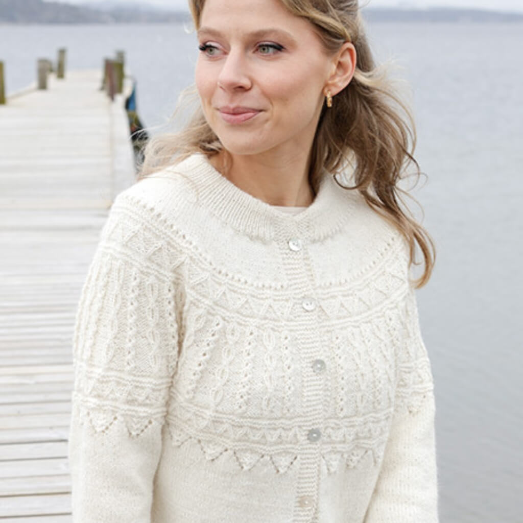 Drops Design Pattern Strickjacke Avalanche Cardigan Strickset - Drops (PDF) bei bei bei bei bei bei bei bei Lieblingsgarn