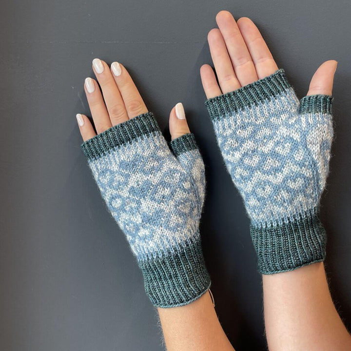 Ducathi Pattern Handschuhe Spread Your Love Mitts Strickanleitung - Ducathi (PDF) bei bei bei bei bei bei bei Lieblingsgarn