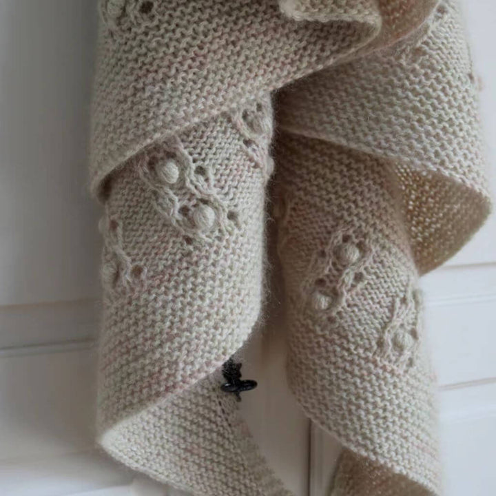 Eviknitwear Schal Frühling Shawl Strickanleitung - Eviknitwear (PDF) bei bei bei bei bei bei bei bei bei bei Lieblingsgarn
