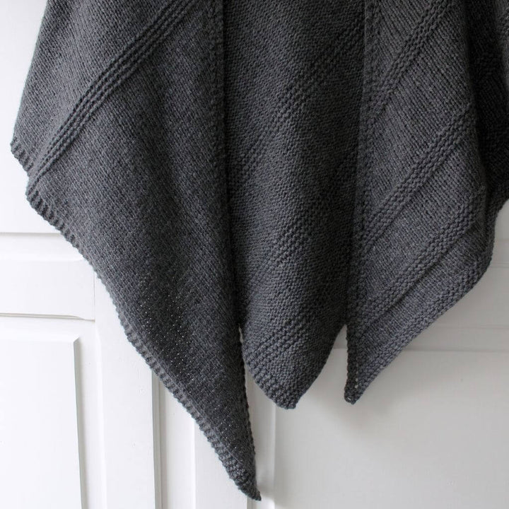 Eviknitwear Pattern Tuch Wintertage Shawl Strickanleitung - Eviknitwear (PDF) bei bei bei bei bei bei bei bei Lieblingsgarn