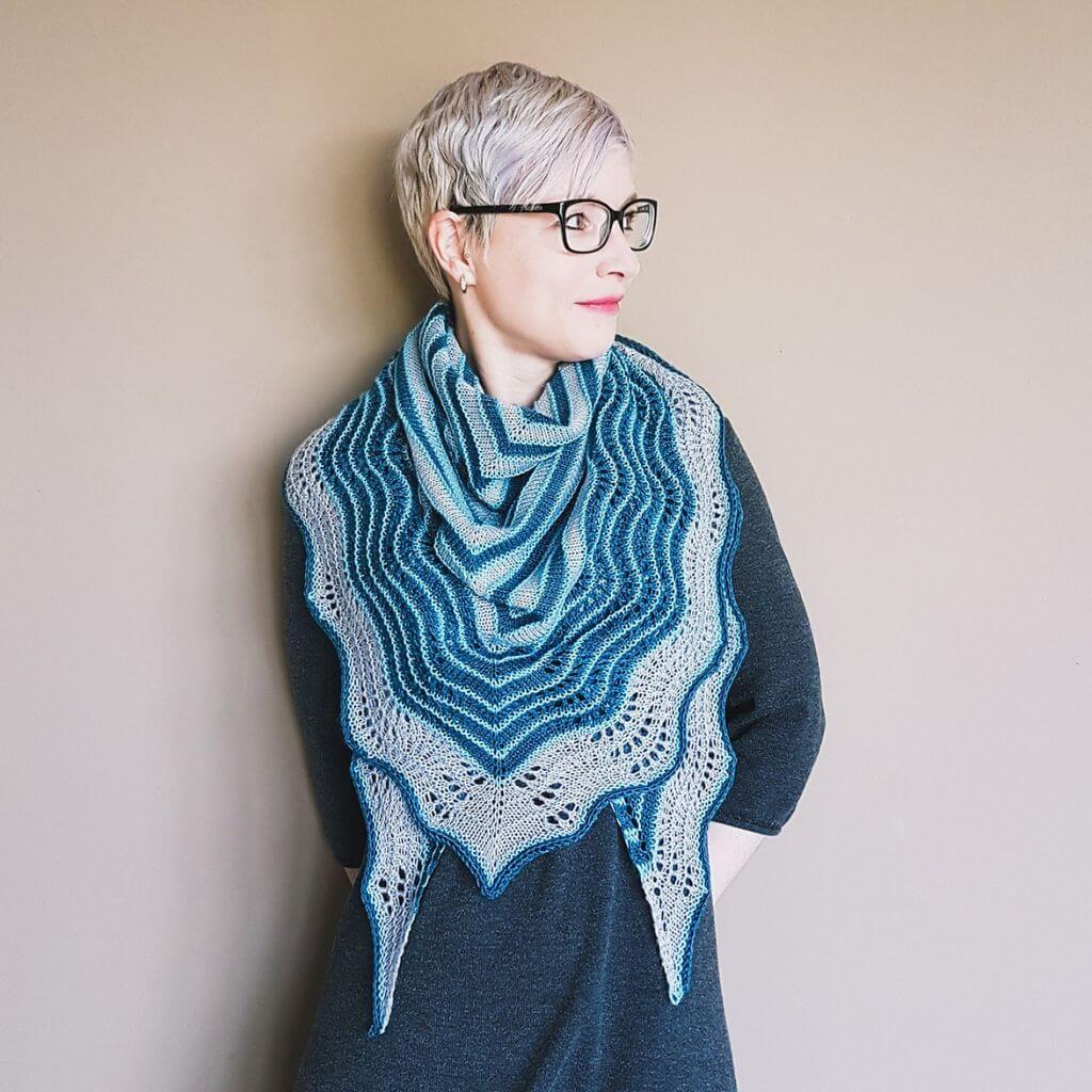 Feinmotorik Pattern Tuch Behind Blue Eyes Strickanleitung - Feinmotorik (PDF) bei bei bei bei bei bei bei bei Lieblingsgarn