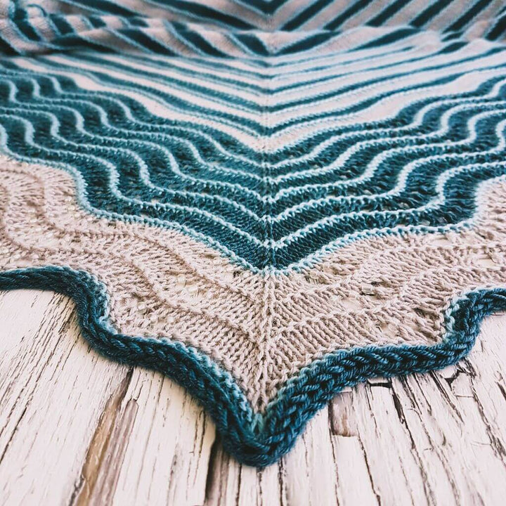 Feinmotorik Pattern Tuch Behind Blue Eyes Strickanleitung - Feinmotorik (PDF) bei bei bei bei bei bei bei bei Lieblingsgarn