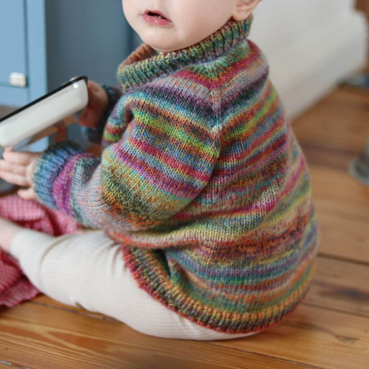 Frau Riedel strickt Happy Sweater Mini Strickanleitung - Frau Riedel strickt (PDF) bei bei bei bei bei bei Lieblingsgarn