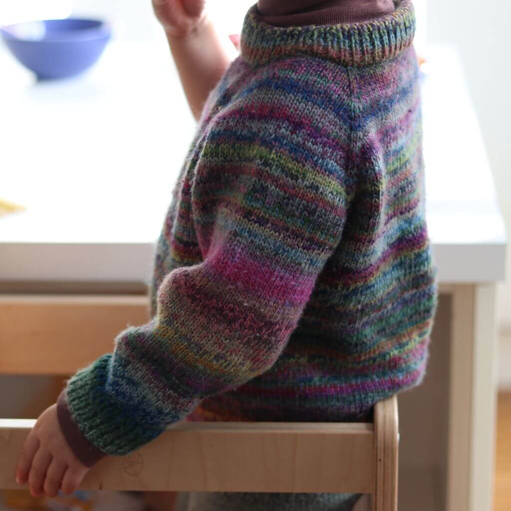 Frau Riedel strickt Happy Sweater Mini Strickanleitung - Frau Riedel strickt (PDF) bei bei bei bei bei bei Lieblingsgarn