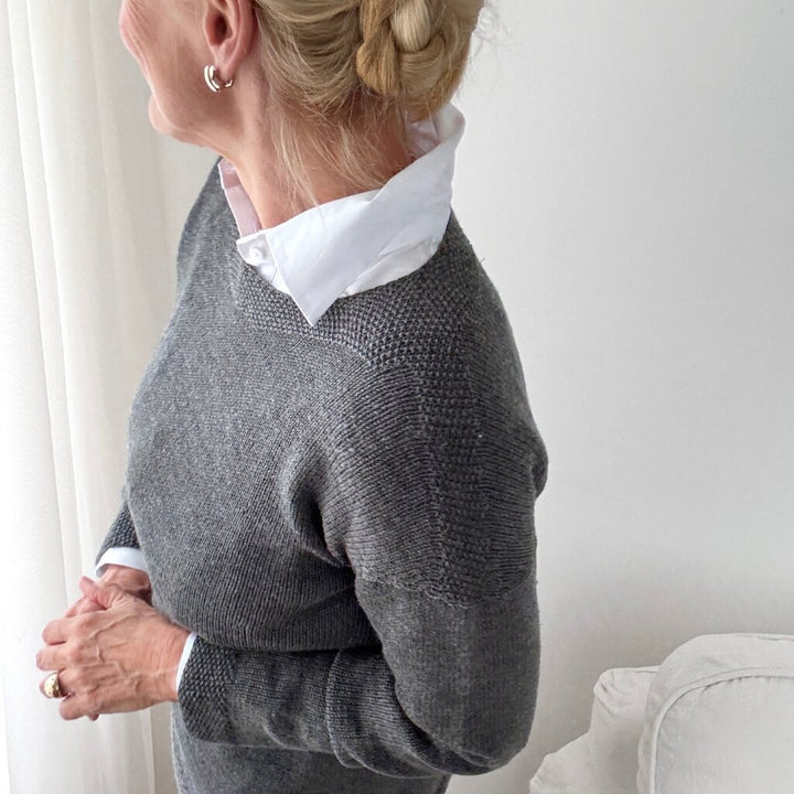Hinterm Stein Allday Classcis Pullover Strickanleitung - Hinterm Stein (PDF) bei bei bei bei bei bei bei bei Lieblingsgarn