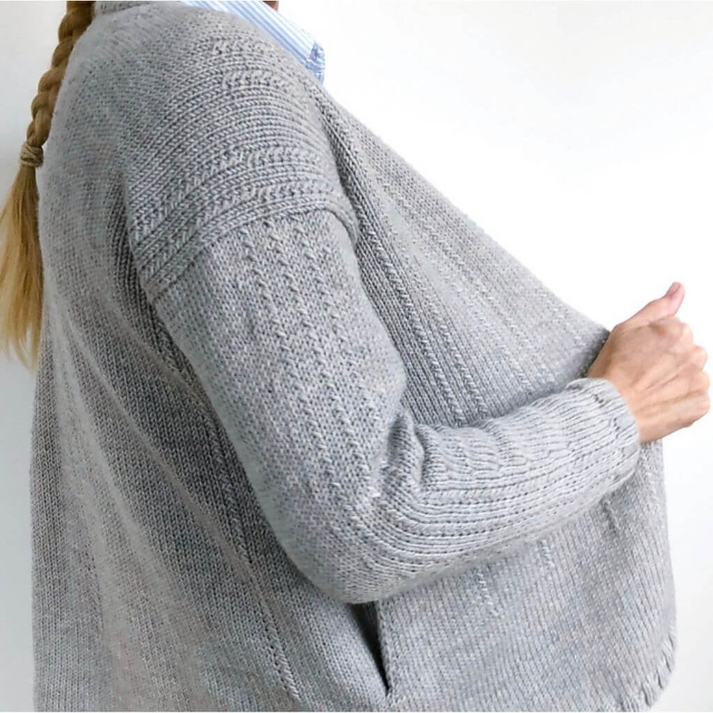 Hinterm Stein Strickjacke In the Grasslands Strickanleitung - Hinterm Stein (PDF) bei bei bei bei bei bei bei Lieblingsgarn