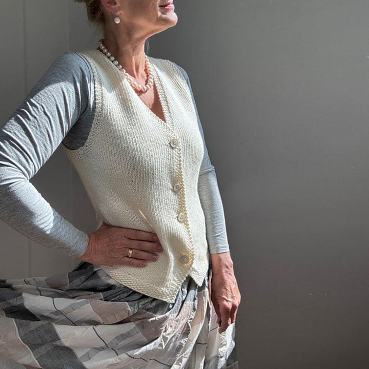 Hinterm Stein Pattern Weste Tailored Vest Strickanleitung - Hinterm Stein (PDF) bei bei bei bei bei bei bei Lieblingsgarn