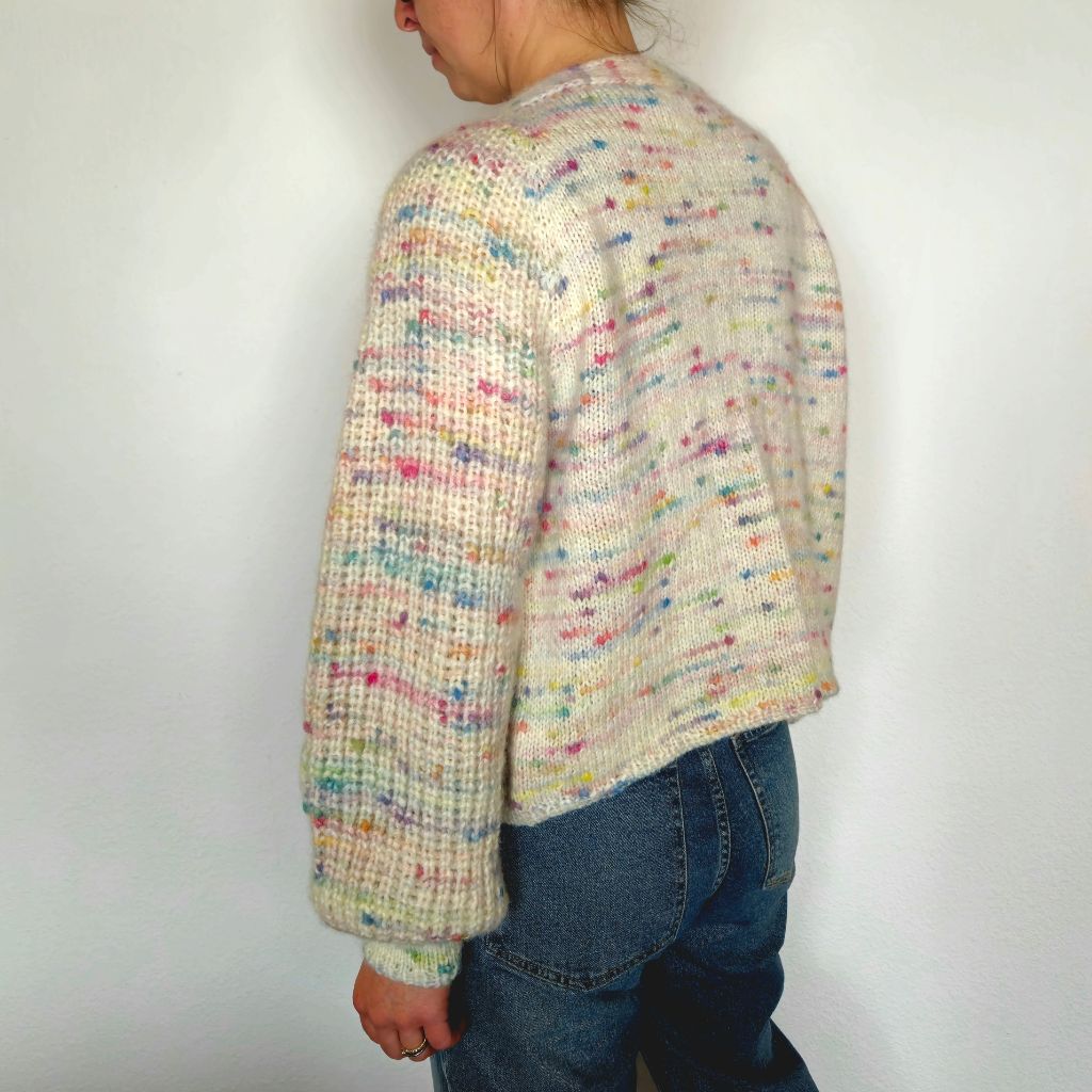 Nadelmelodie Strickjacke Homeland Cardigan Strickjacke - Nadelmelodie (PDF) bei bei bei bei bei bei bei bei Lieblingsgarn
