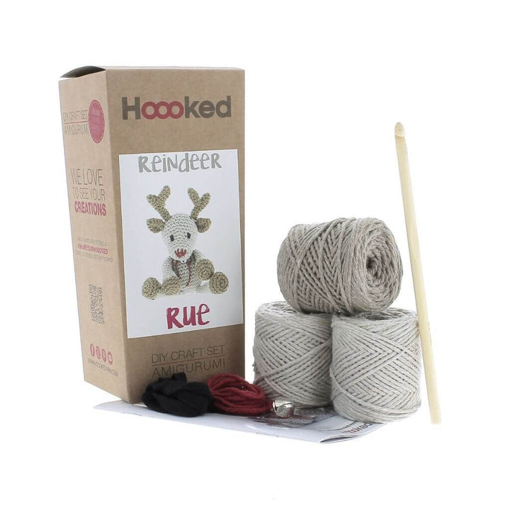 Hoooked DIY Häkelset Rentier Rue bei bei bei bei bei bei bei bei bei bei Lieblingsgarn