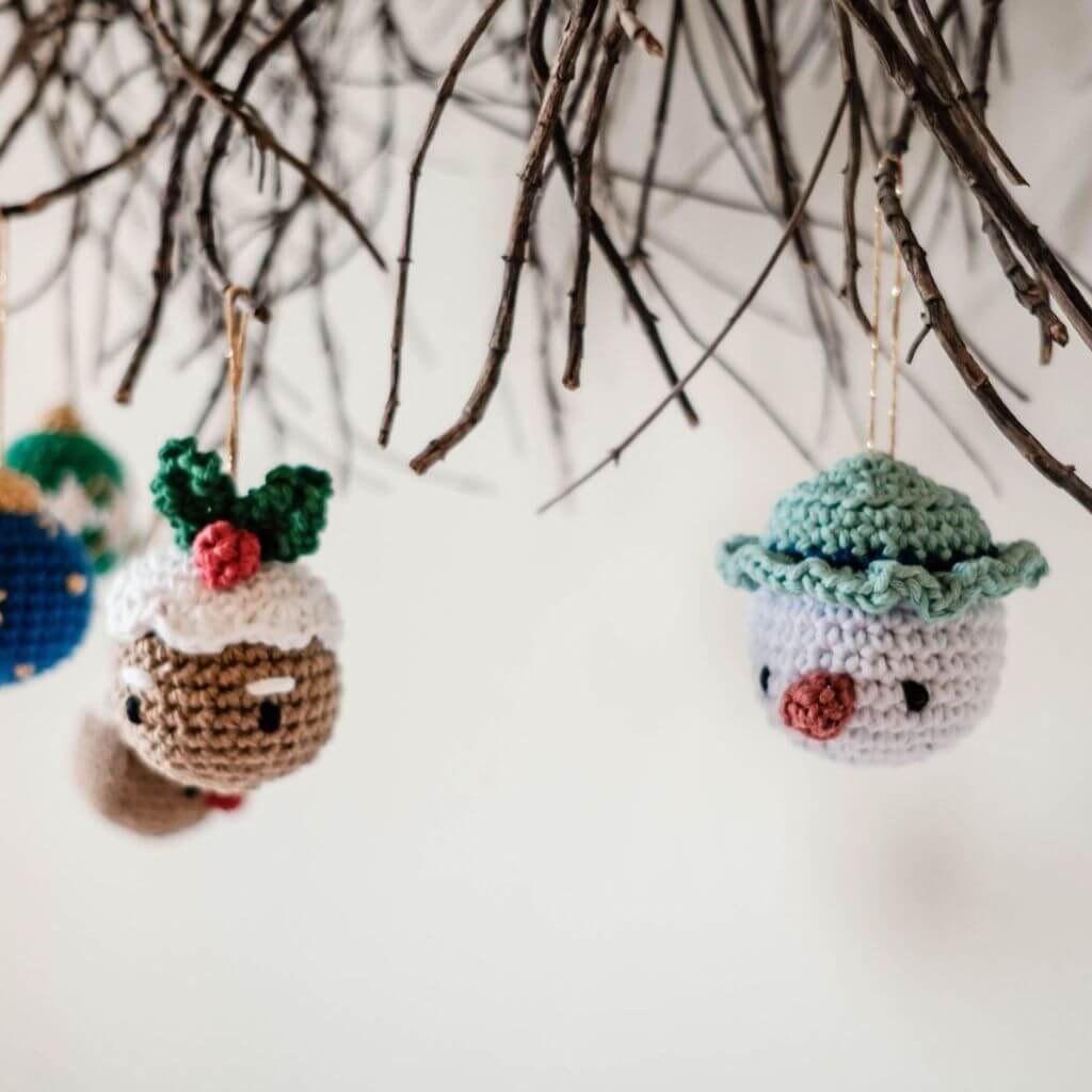 Hoooked DIY Häkelset Weihnachtskugeln Wonderland bei bei bei bei bei bei bei bei bei bei Lieblingsgarn