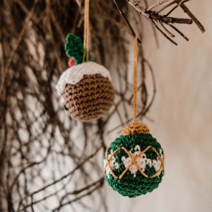 Hoooked DIY Häkelset Weihnachtskugeln Wonderland bei bei bei bei bei bei bei bei bei bei Lieblingsgarn