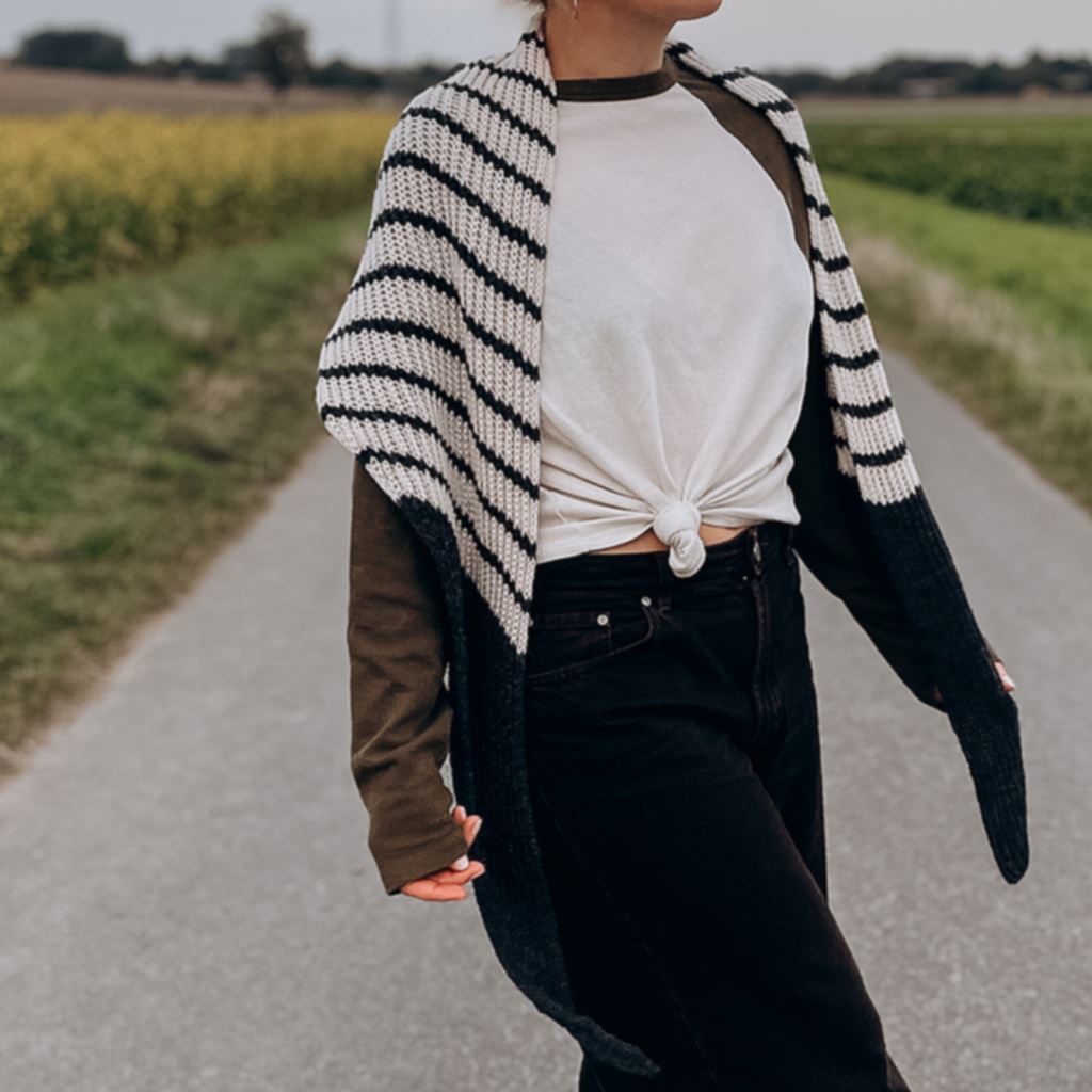 Katharina Lehmann Tuch Contrast Love Strickanleitung – Bild 2 von 4 bei bei bei bei bei bei bei bei bei bei Lieblingsgarn