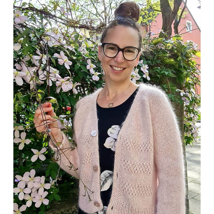 Joel Joel Design Pattern Cardigan Lanina Strickanleitung - Joel Joel Design (PDF) bei bei bei bei bei bei bei Lieblingsgarn