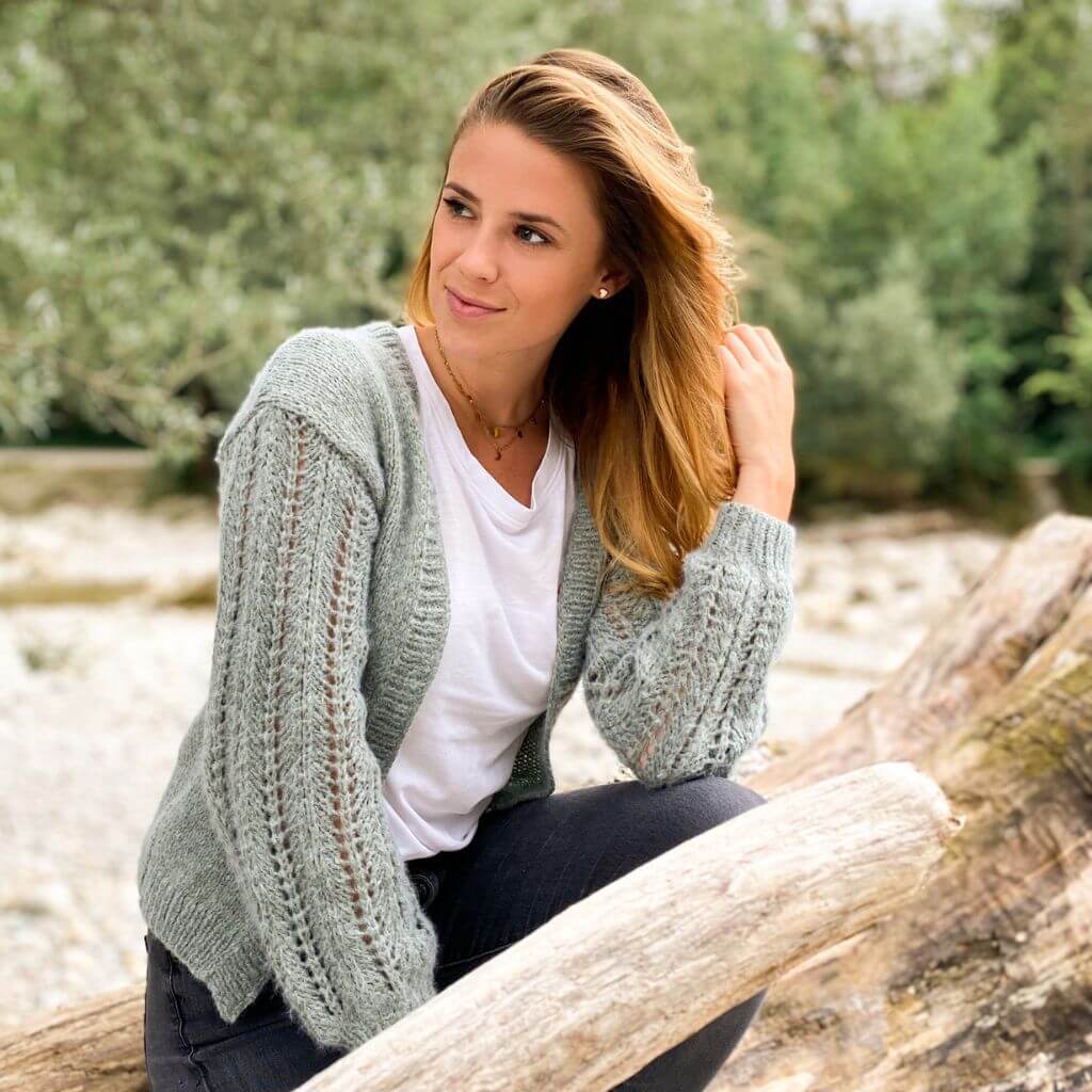 Judith Jelena Pattern Cardigan Amalia Strickanleitung - Judith Jelena (PDF) bei bei bei bei bei bei bei bei Lieblingsgarn