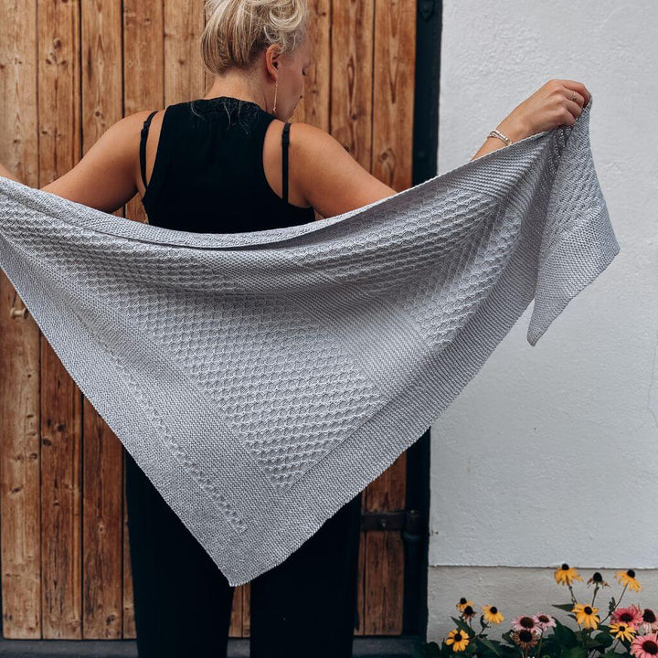 Katharina Lehmann Tuch Ava Shawl Strickanleitung - Katharina Lehmann (PDF) bei bei bei bei bei bei bei bei Lieblingsgarn