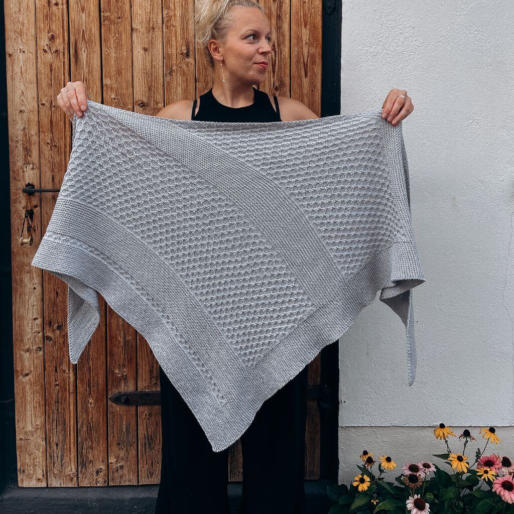 Katharina Lehmann Tuch Ava Shawl Strickanleitung - Katharina Lehmann (PDF) bei bei bei bei bei bei bei bei Lieblingsgarn