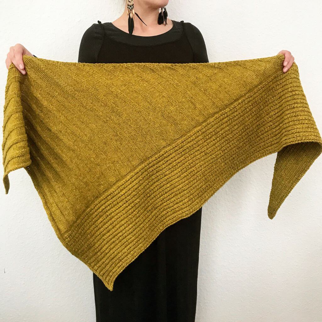 Katharina Lehmann Tuch Friday Nights Strickanleitung - Katharina Lehmann (PDF) bei bei bei bei bei bei bei bei Lieblingsgarn