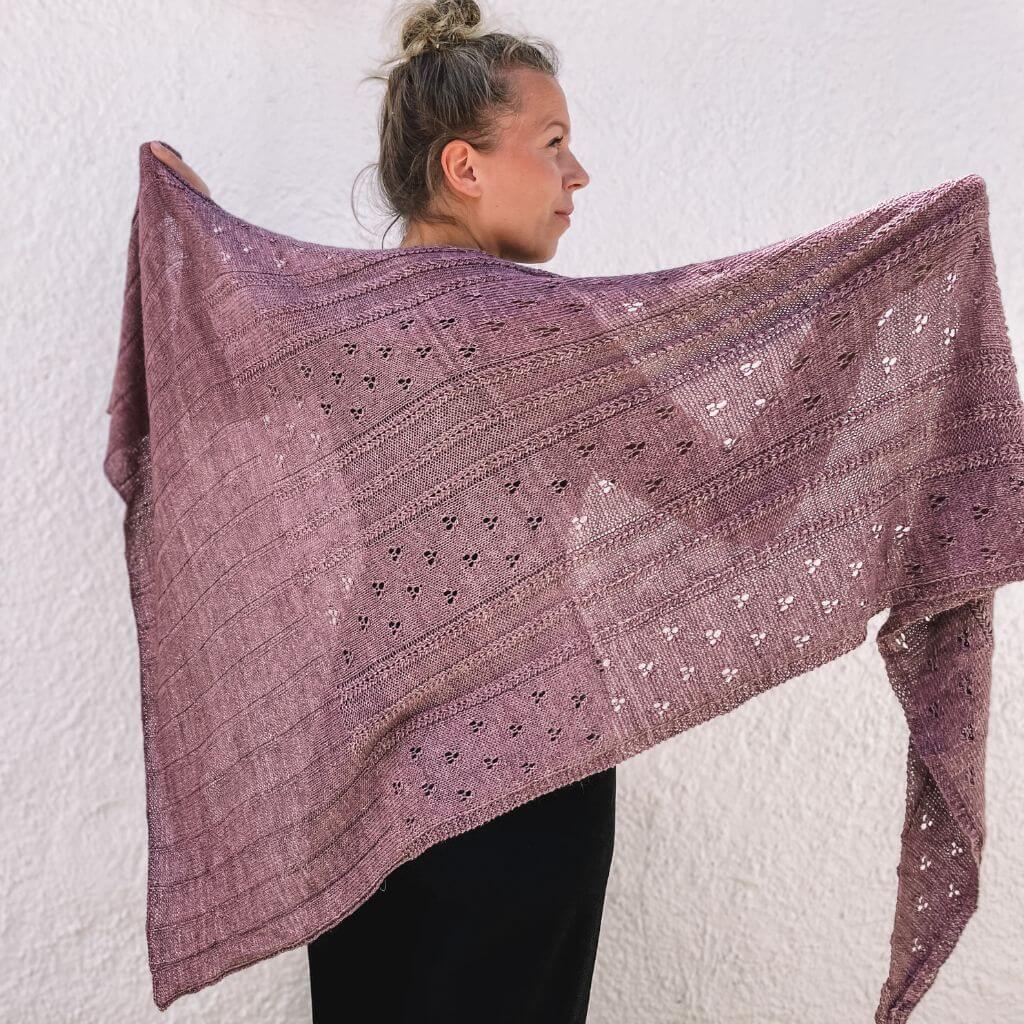 Katharina Lehmann Tuch Translucent Shawl Strickanleitung - Katharina Lehmann (PDF) bei bei bei bei bei bei Lieblingsgarn