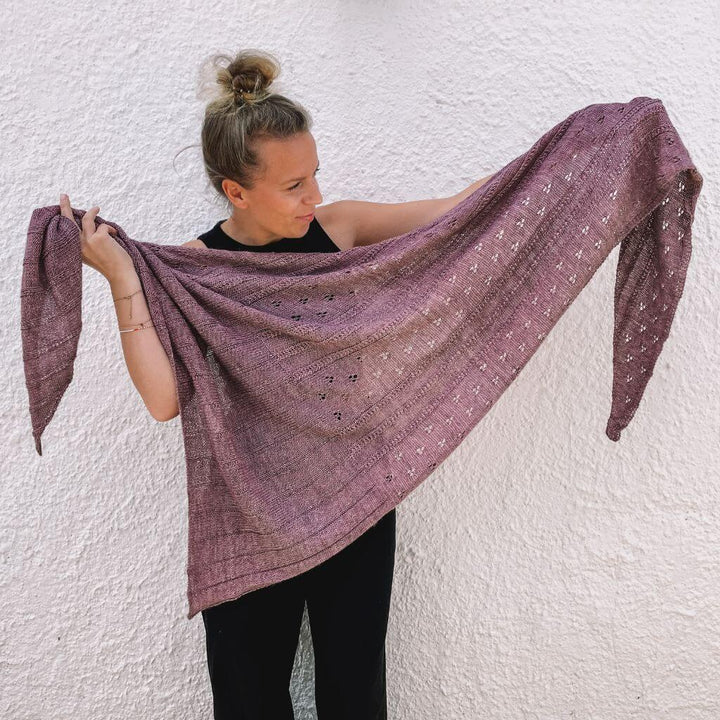 Katharina Lehmann Tuch Translucent Shawl Strickanleitung - Katharina Lehmann (PDF) bei bei bei bei bei bei Lieblingsgarn