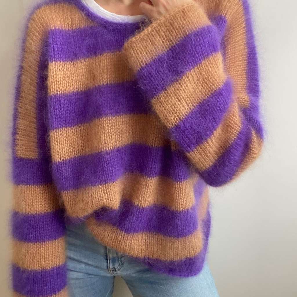 Lotilda Pullover KIRA Jumper Strickanleitung – Produktansicht bei bei bei bei bei bei bei bei bei bei bei bei Lieblingsgarn