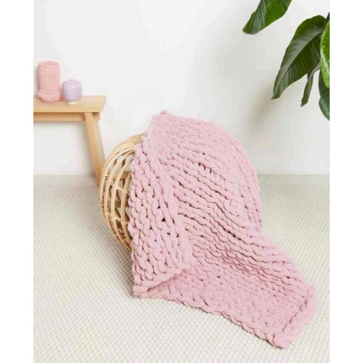 Rico Design Kleine Decke in XL-Maschenoptik Strickanleitung - Rico Design (Heft) bei bei bei bei bei bei bei Lieblingsgarn