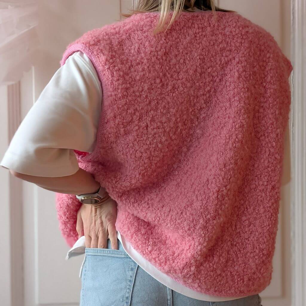 Knitmitjo Fluffy Fleece Vest Strickanleitung - Knitmitjo (PDF) bei bei bei bei bei bei bei bei bei bei bei bei Lieblingsgarn
