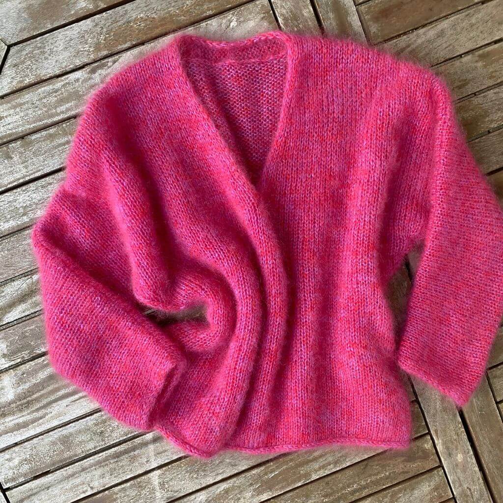 Lotilda Pattern Kim V-Neck Jumper Strickanleitung - Lotilda (PDF) bei bei bei bei bei bei bei bei bei bei bei Lieblingsgarn