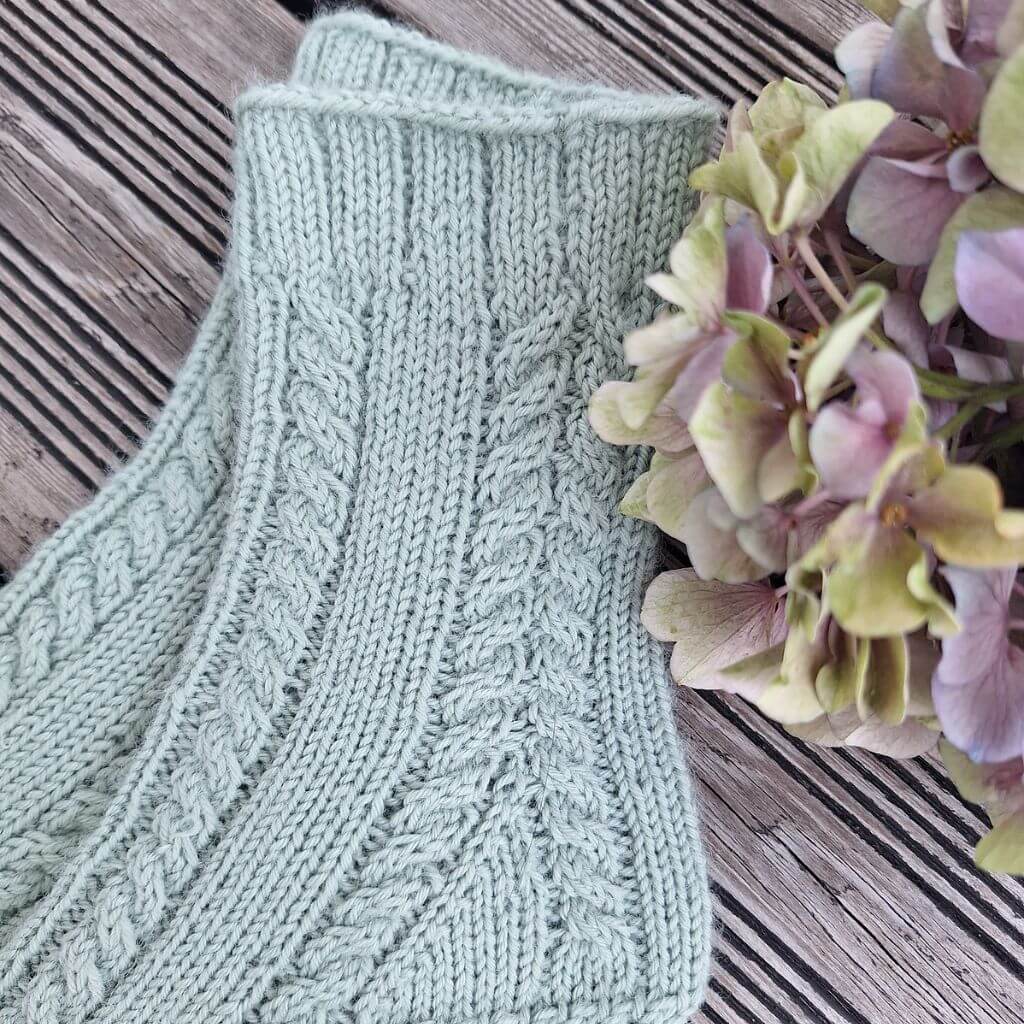 Madame Nadelspiel Pattern Socken Autumn Soxx Strickanleitung - Madame Nadelspiel (PDF) bei bei bei bei bei bei Lieblingsgarn