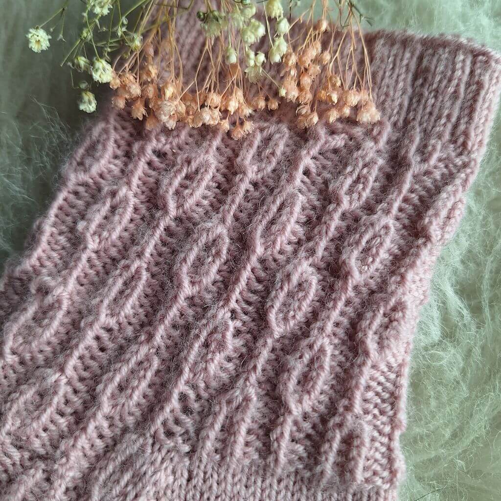 Madame Nadelspiel Pattern Cozy Leaf Socks Strickanleitung - Madame Nadelspiel (PDF) bei bei bei bei bei bei Lieblingsgarn