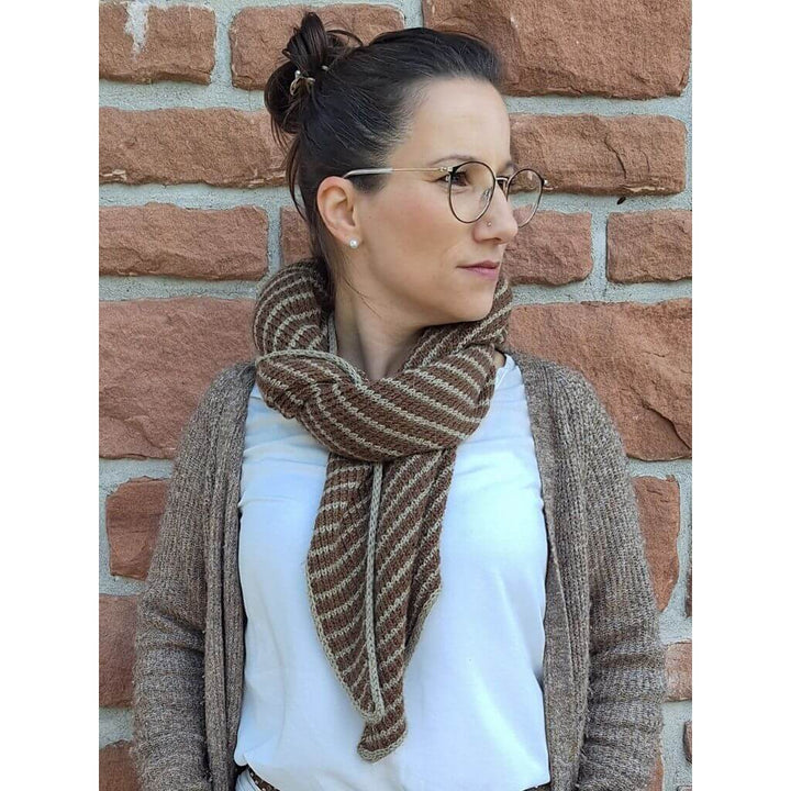 Madame Nadelspiel Pattern Schal Hedi Hug Strickanleitung - Madame Nadelspiel (PDF) bei bei bei bei bei bei Lieblingsgarn